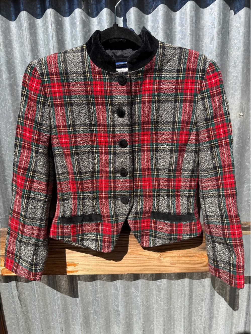Vintage 90's Pendleton Tartan Plaid 6-Button Wool Blazer w/ Velvet Trim, Sz 6P